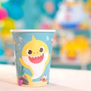 COPO PAPEL BABY SHARK 240ML COM 8 UNIDADES.